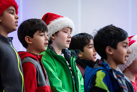 holidayassembly19_wkl_3631