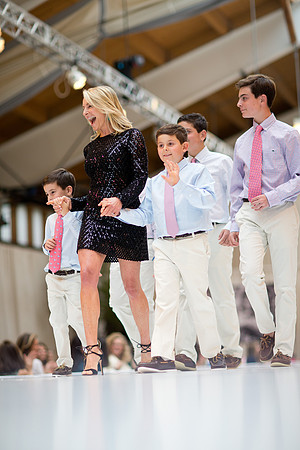 fashionshow19_runway_mk_0305