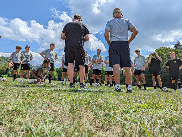 randolphvt2223_tripsoccerpre_submitted_ddych_173041811