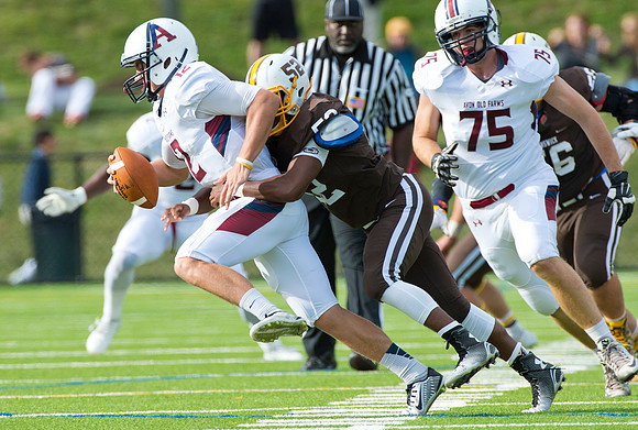 football_2015-09-26_dburns_8638