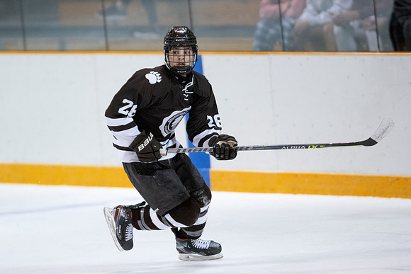hockey_2022-01-31_dburns_5859