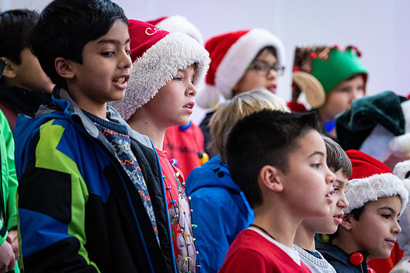 holidayassembly19_wkl_3634