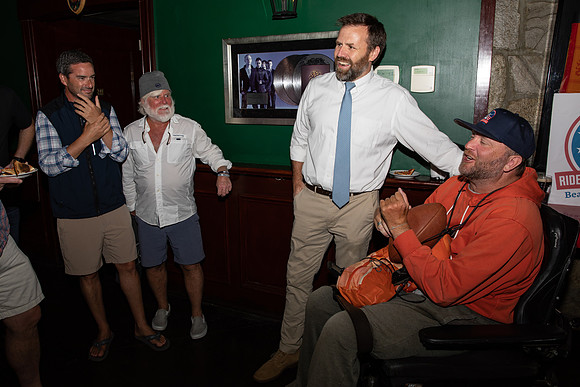 alumni_jannekouri_ride4paralyis_happyhour_gh_0019