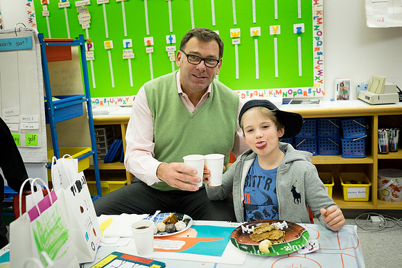 fatherson_bfast_k_jk_8437