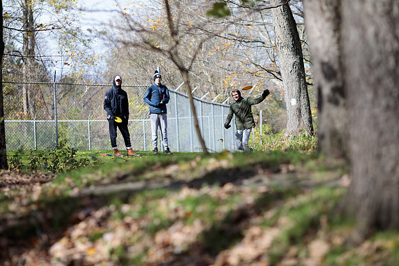 randolphvt1819_trip03_discgolf_bdf_7742