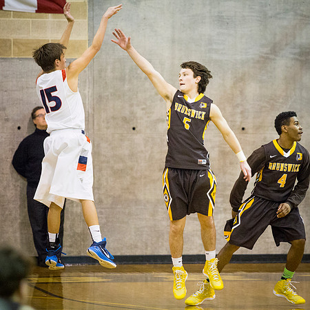 basketball_2015-02-25_playoffs_wkl_3146