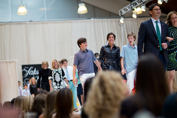 fashionshow19_runway_mk_0447