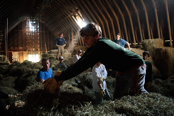 randolphvt1819_trip01_goatfarm_bdf_7356