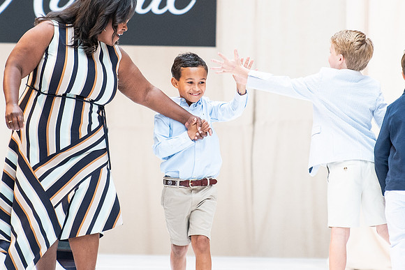fashionshow19_runway_wkl_0600