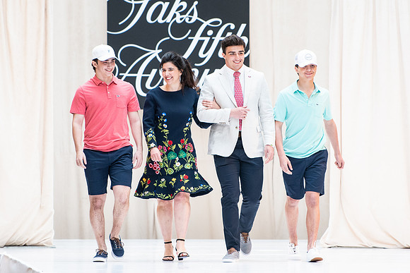 fashionshow19_runway_wkl_1287