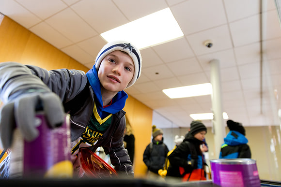 souperbowl_fooddrive_ls_mkras_0019