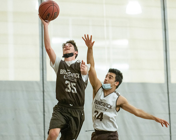 basketball_3rds_2022-01-11_dburns_2476