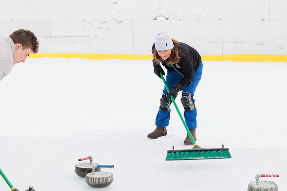 randolphvt2122_trip07_curling_bdf_0279