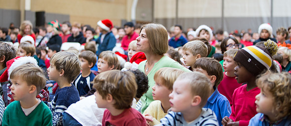 holidayassembly_all_jfess_3021