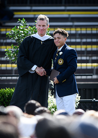 graduation22_diplomas_wkl_0784