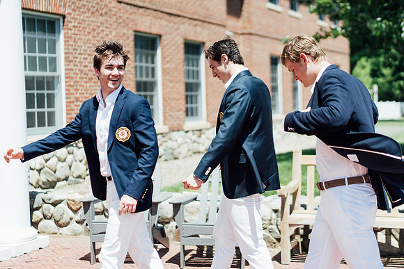 graduation24_preview_jk_1946