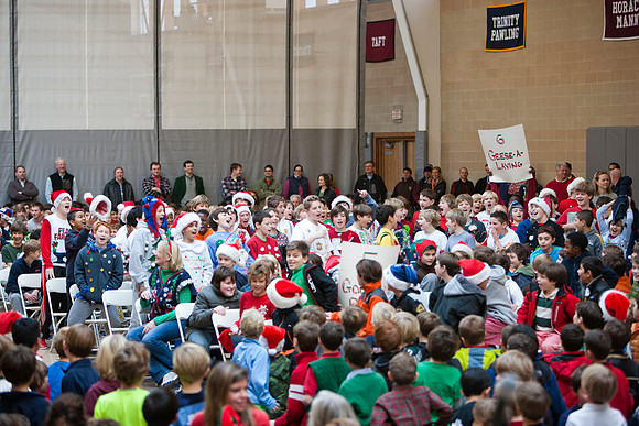 holidayassembly_all_mkras_9701