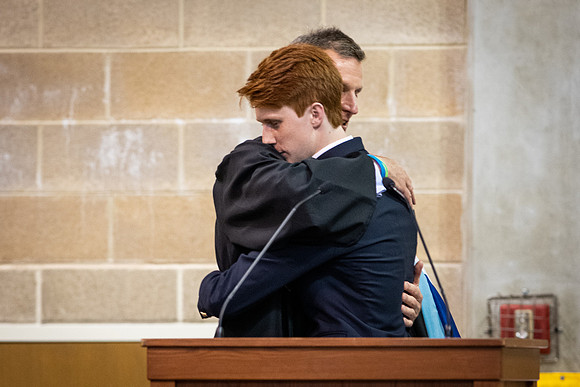 graduation19_wkl1_0384