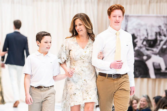 fashionshow19_runway_wkl_0577
