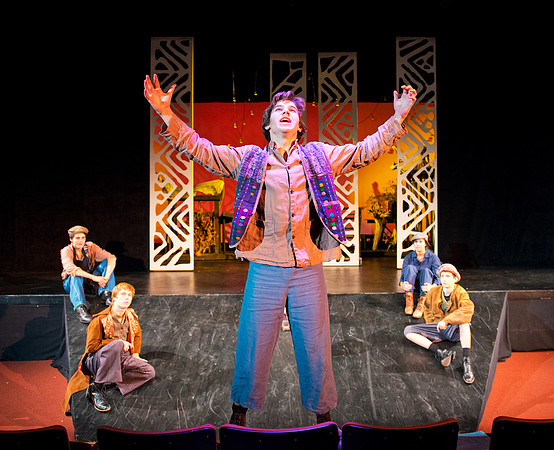 usfallplay_midsummersnight_dburns_1265