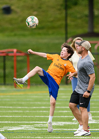 gr4faculty_soccer22_wkl_5855