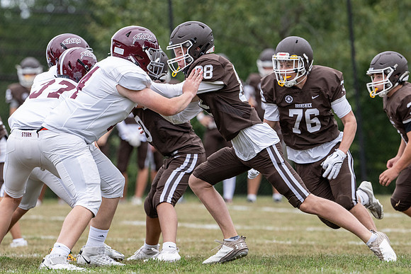 football_freshman_2024-09-23_dburns_7241