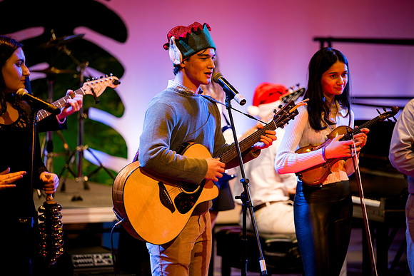 holidayconcert24_us_ah_0412