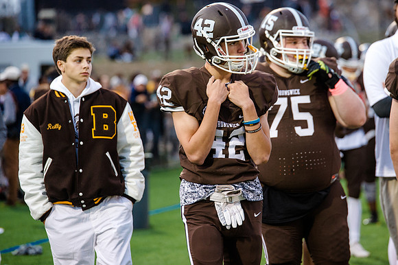 hc17_football_hp_2382