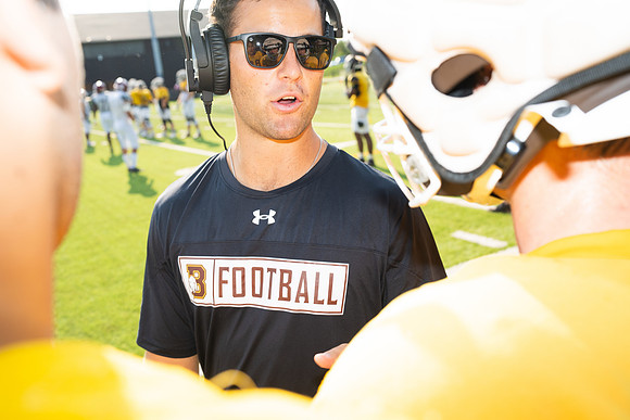 football_scrimmge_2024-09-04_jk_9501