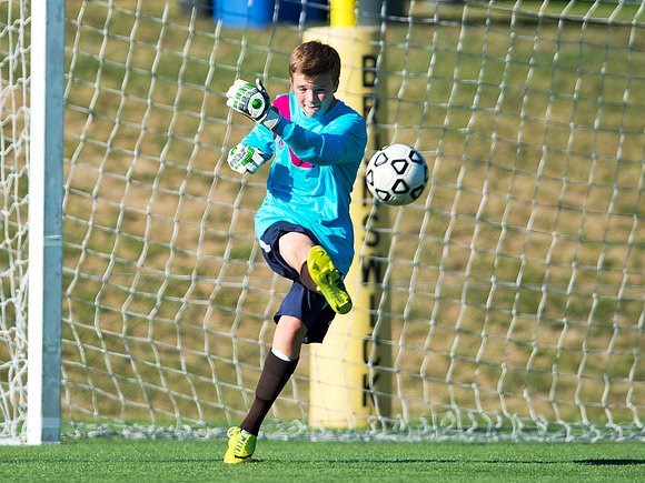 homecoming14_soccer_3rdsbrown_db_9392