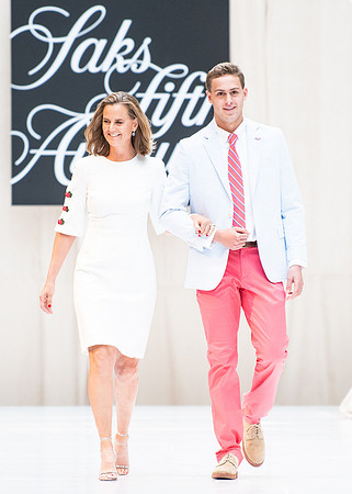 fashionshow19_runway_wkl_1058