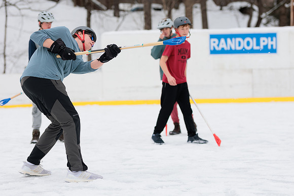 randolphvt2122_trip07_broomball_bdf_0475