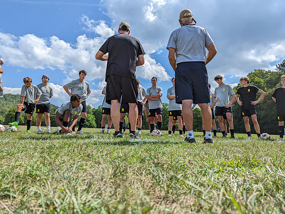 randolphvt2223_tripsoccerpre_submitted_ddych_173044536