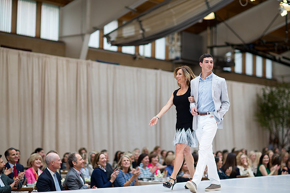 fashionshow19_runway_mk_0291