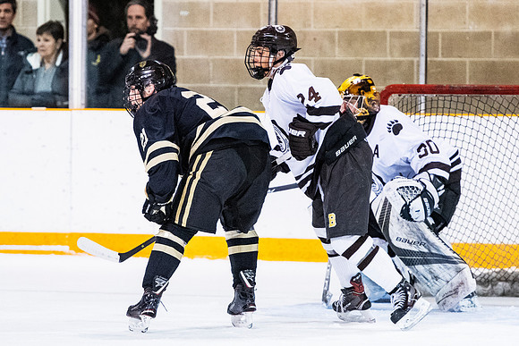 hockey_2018-12-08_dburns_2707