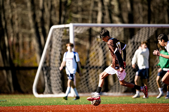 soccer_jv_2024-11-02_ah_0270