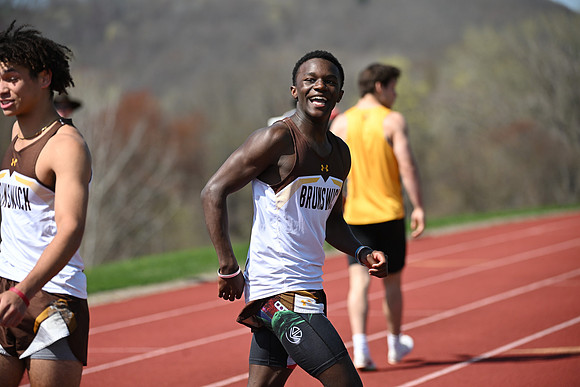 trackfield_2025-04-23_cp_2187