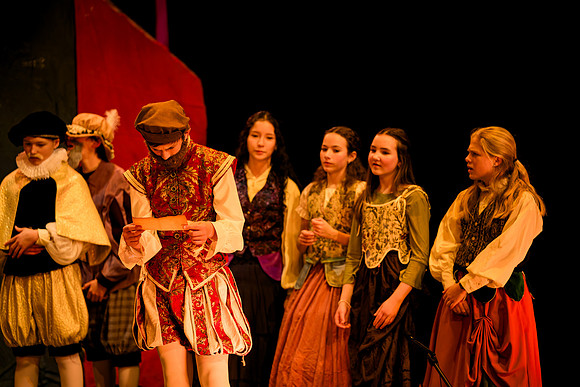 somethingrottenjr_musical24_ms_0597