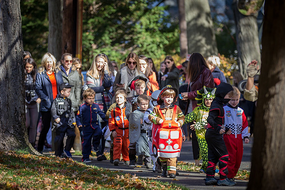 halloween_parade_ps_jf_2587