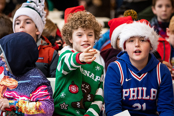holidayassembly19_wkl_3552