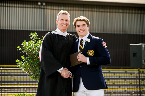 graduation22_diplomas_ah_0192
