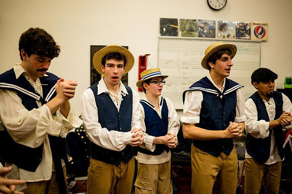 hmspinafore_springmusical25_sat1_us_ah_0027