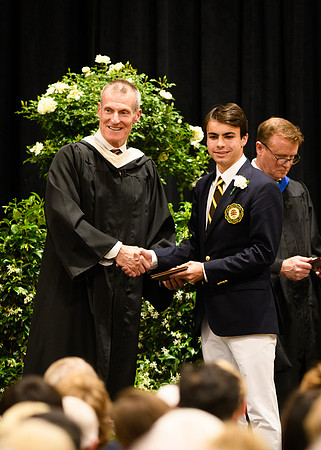 graduation25_diploma_wkl1_4665-2