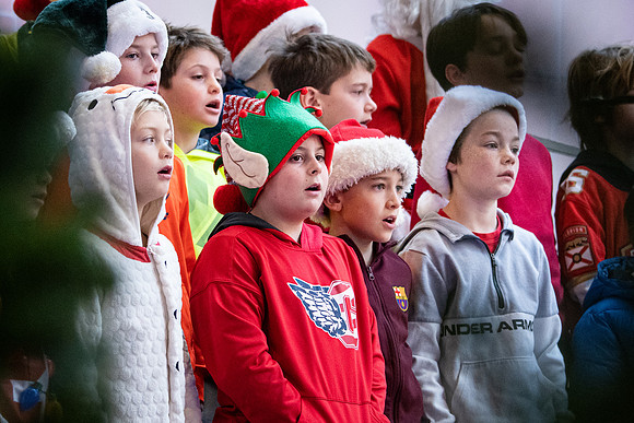 holidayassembly19_wkl_3614