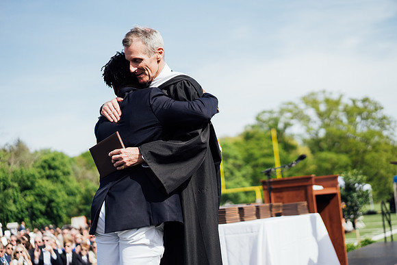 graduation22_diplomas_jk_7557