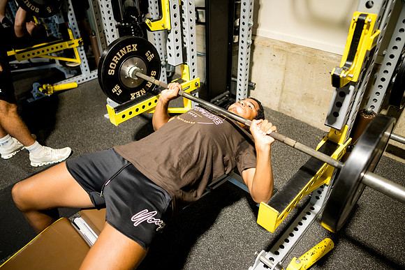 football_liftforlife25_ah_0141