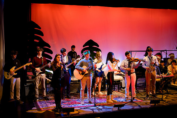 holidayconcert24_us_ah_0429