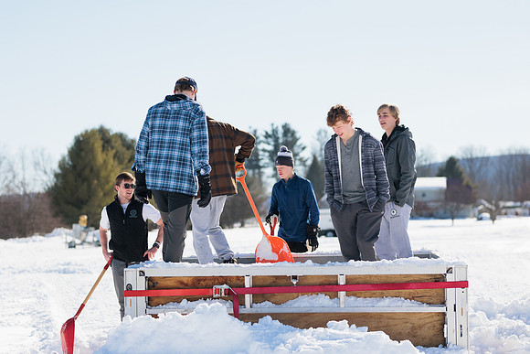 randolphvt2122_trip07_sledding_bdf_0998