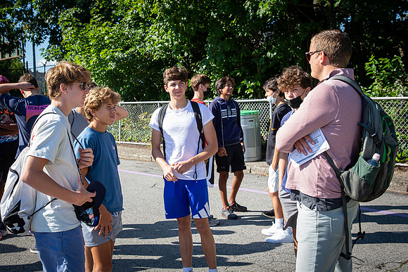 classtrip21_bronxzoo_gr9_jfess_9879
