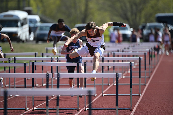 trackfield_2025-04-23_cp_2426